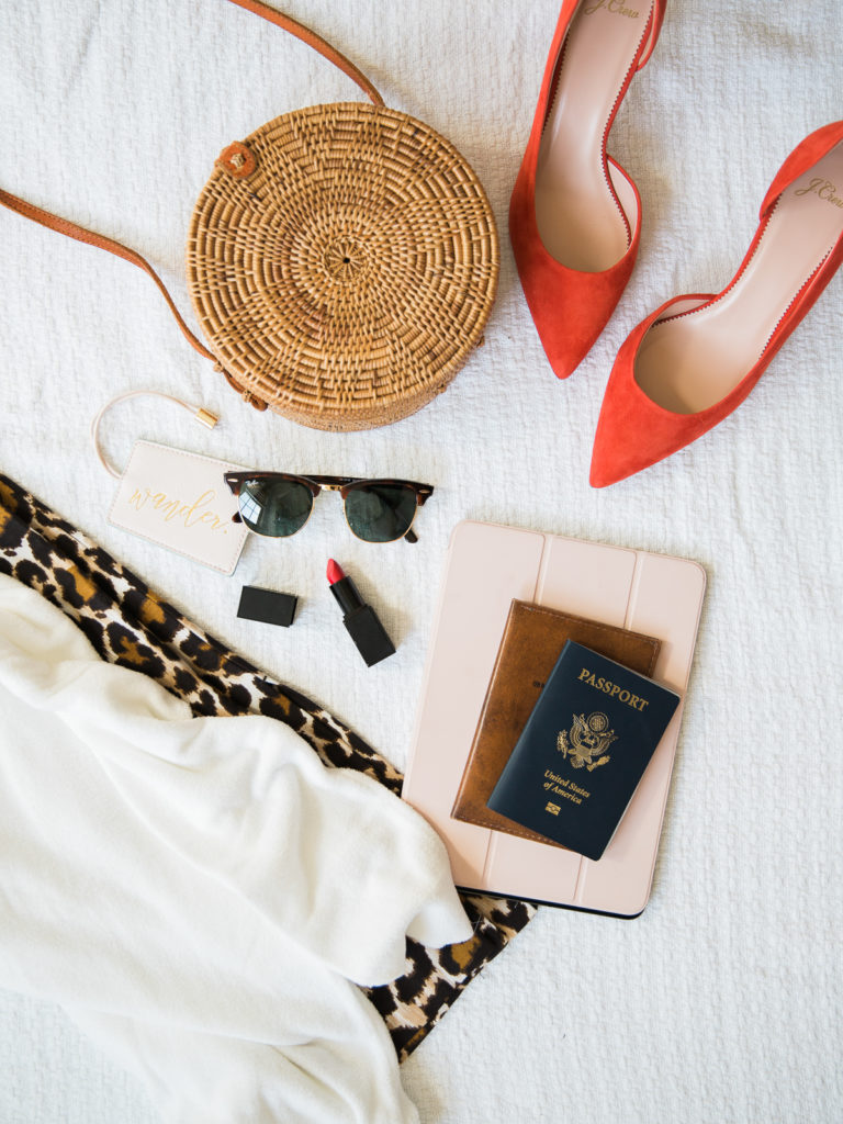 Coral Social Squares Styled Stock 01116 768x1024 1